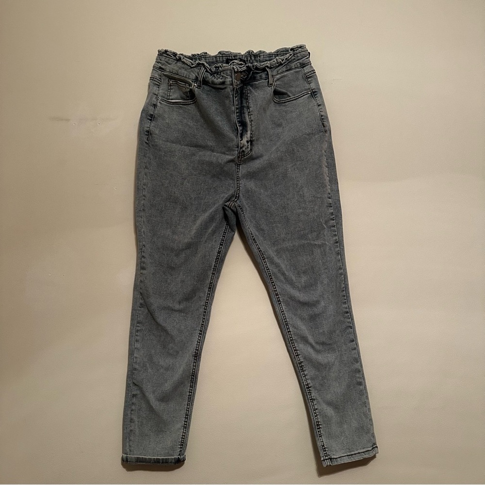 Boohoo Blue Paperbag Jeans